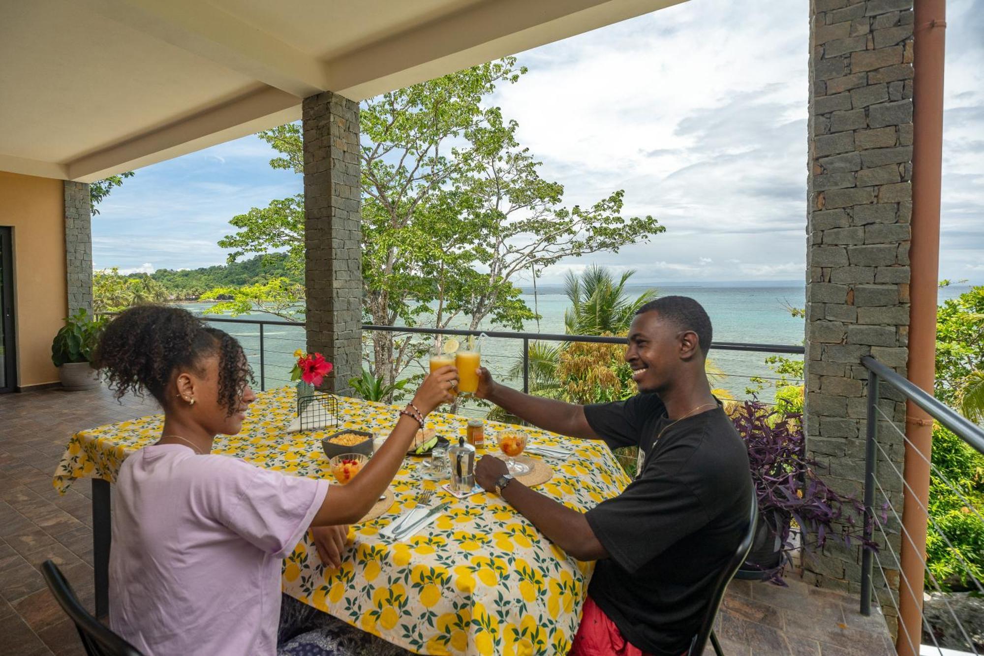 La Maison Rivaria Votre Maison De Vacances Au Luxe Intime Et Au Confort Absolu Au Bord De La Mer Villa Ile Sainte-Marie Eksteriør bilde