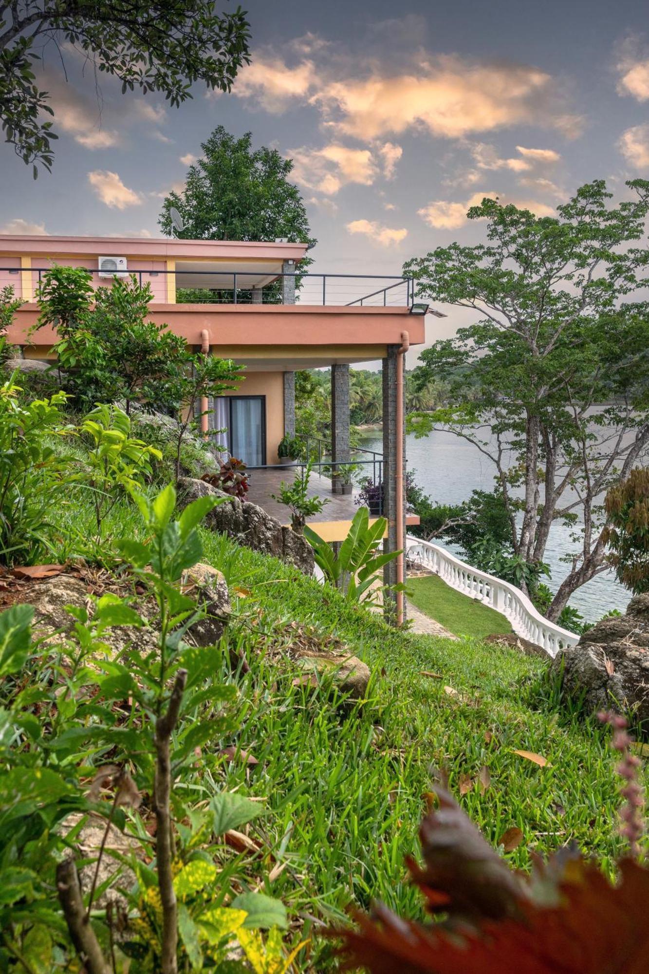 La Maison Rivaria Votre Maison De Vacances Au Luxe Intime Et Au Confort Absolu Au Bord De La Mer Villa Ile Sainte-Marie Eksteriør bilde